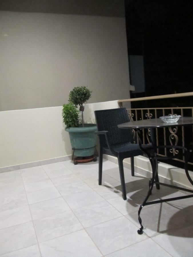 D. Apartments كالاماتا المظهر الخارجي الصورة